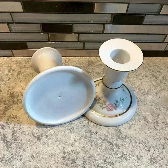 Vintage Candle Holder Set of 2 White/Floral Detail & Gold Trim - Picture 4 of 4